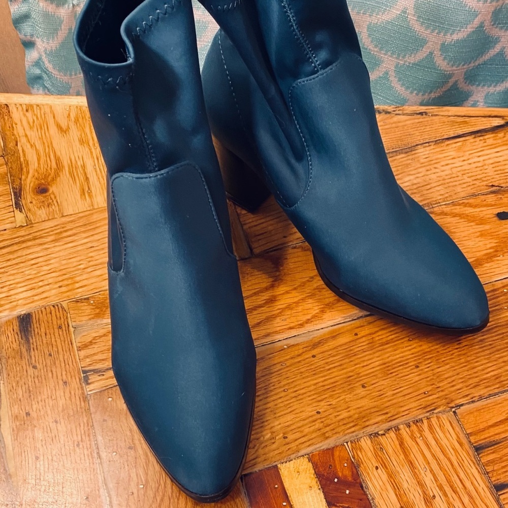 Cerulean Blue Wide-fit Booties - Picture 3 of 9